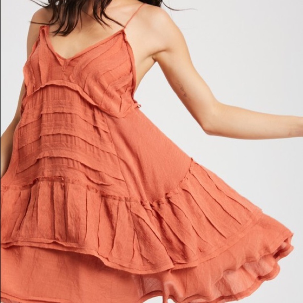 NWT gorgeous WL strapping dress/tunic